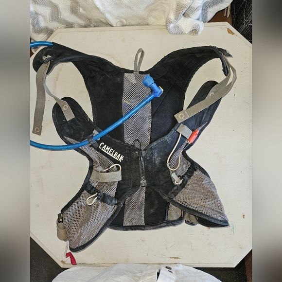 Molokai Camelbak - Picture 3 of 3